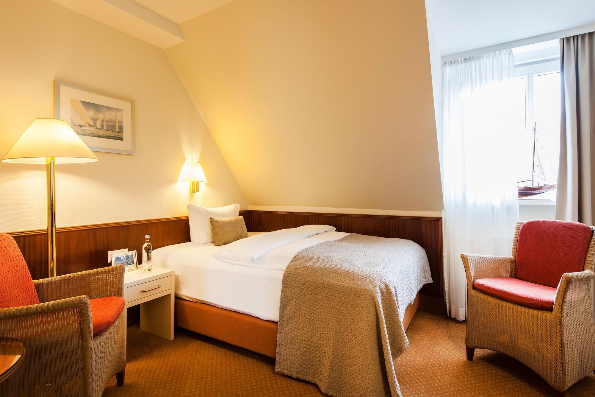Hotel Birke, Ringhotel Kiel Bagian luar foto